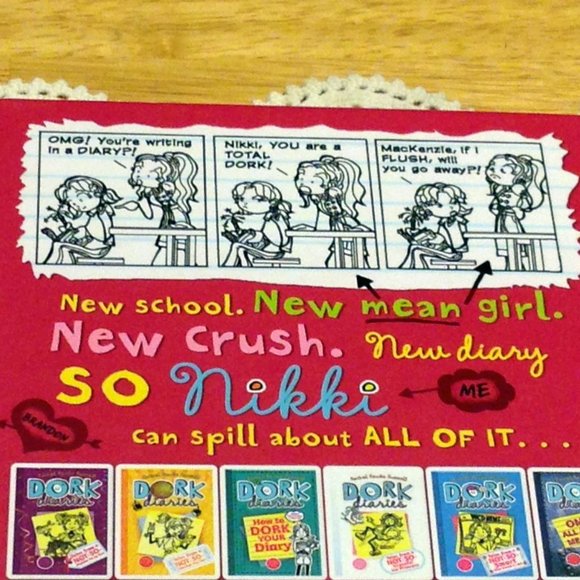 Dork Diaries, Volume 1 Tales from a not so fabulous-life, middle grades - Picture 3 of 6